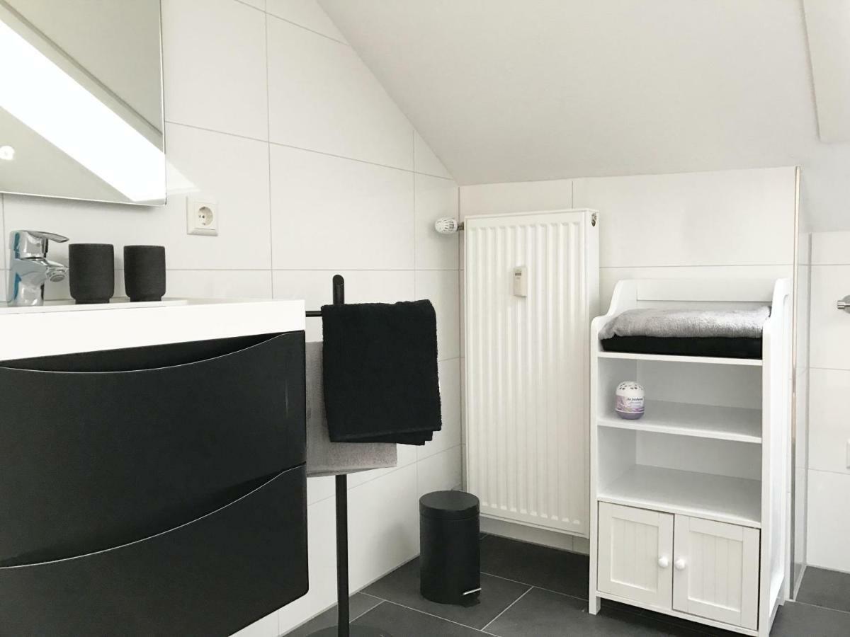 Zollernalb-Apartment アルプシュタット エクステリア 写真
