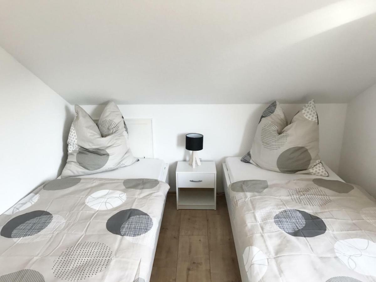 Zollernalb-Apartment アルプシュタット エクステリア 写真